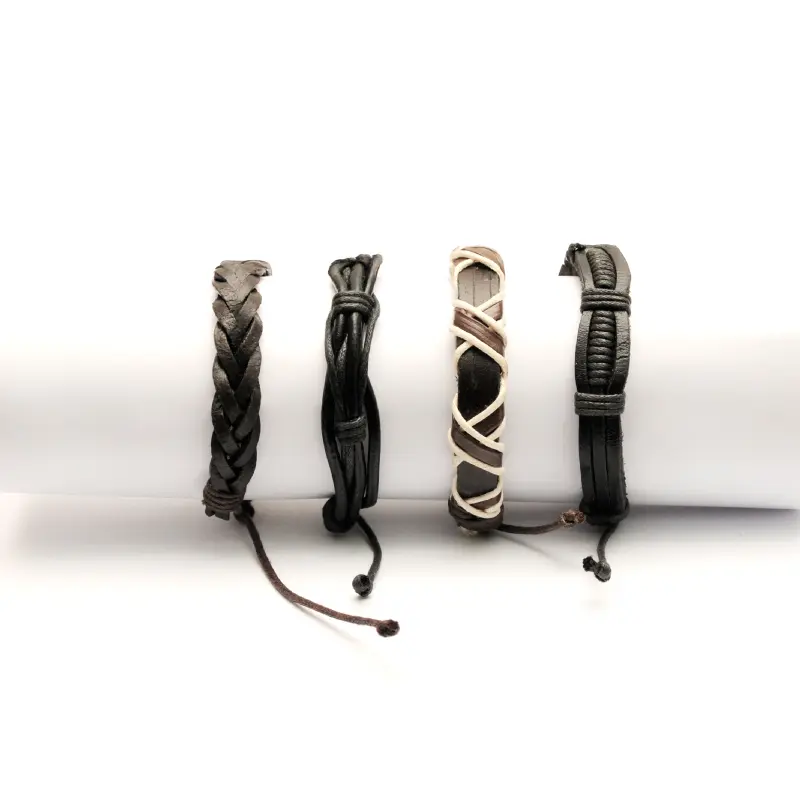 19024-Combo-brazalete-cuero-hombre-x-4-diseños-2.webp