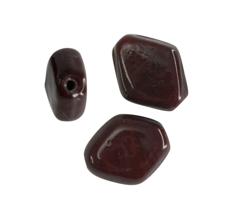 Vidrio hindú 3524 12x15mm color dark vino tinto 150 x und