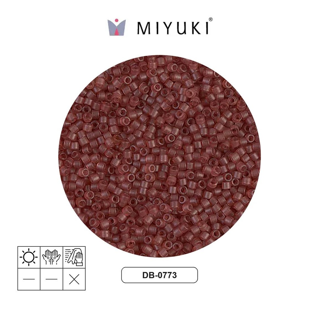 Miyuki delica 11/0 DB0773 frosted transparent berry x 50g